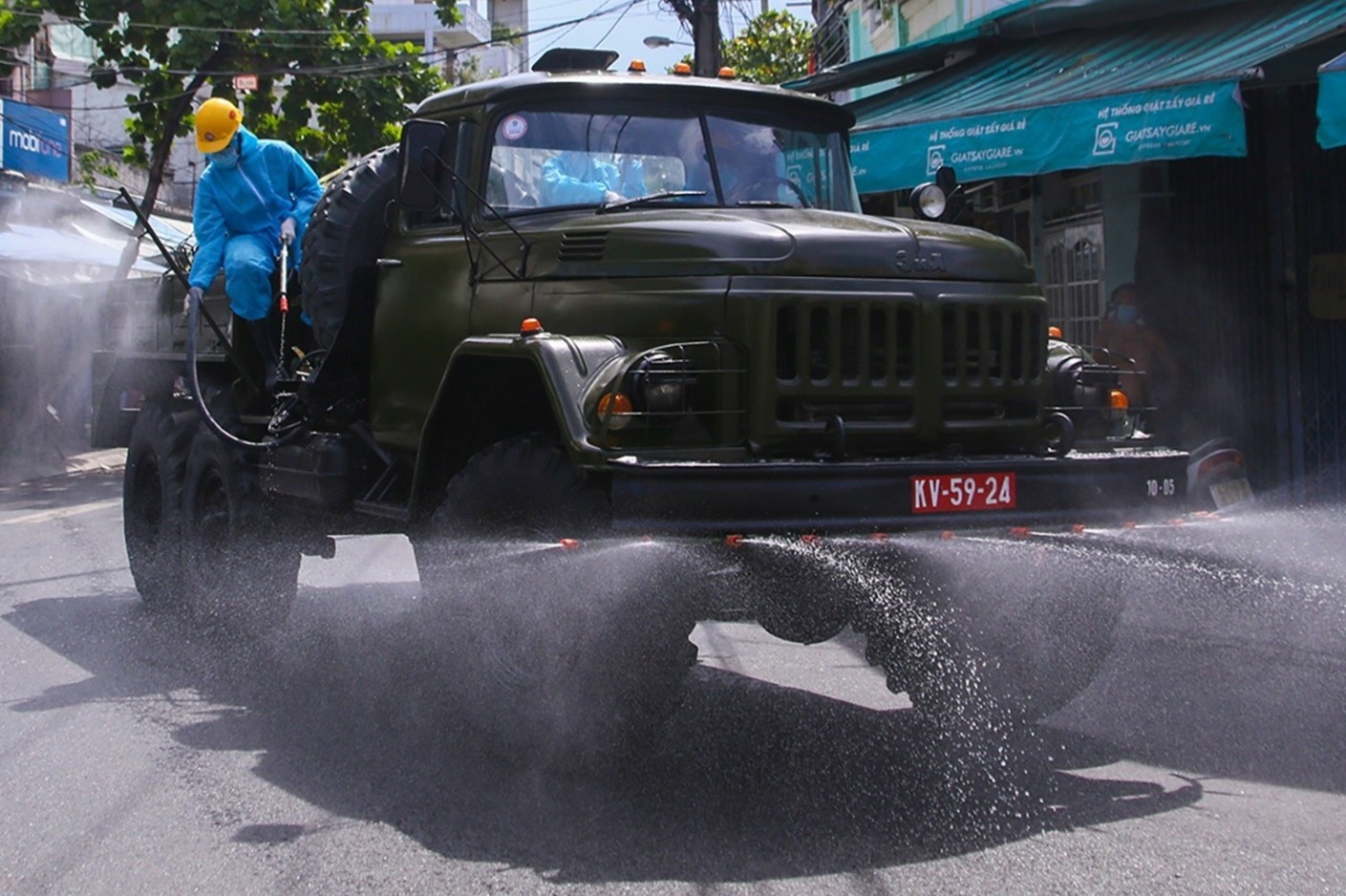 Da Nang khu trung cho co nguoi mac Covid-19 hinh anh