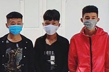 Khoi to nhom chem nguoi o chung cu hinh anh