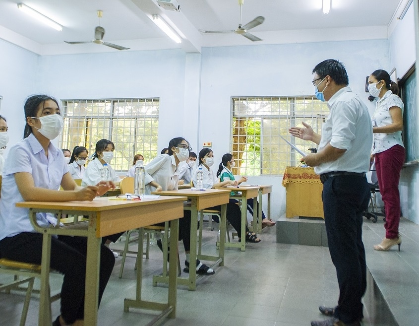 Nam sinh Da Nang dat 30 diem khoi B hinh anh