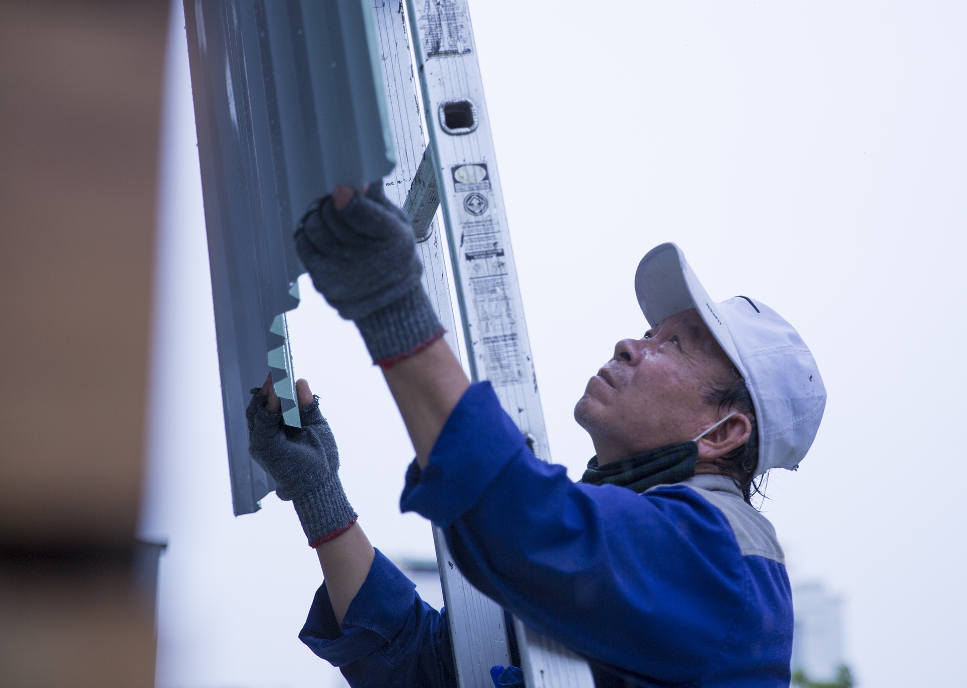 Nguoi dan Da Nang gia co nha cua truoc bao so 5 hinh anh