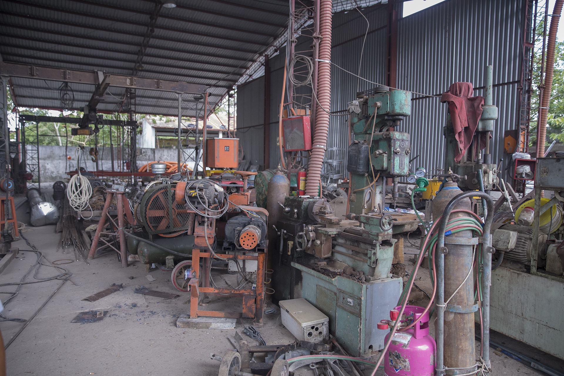 Cot dien gay hang loat o Thua Thien - Hue anh 2