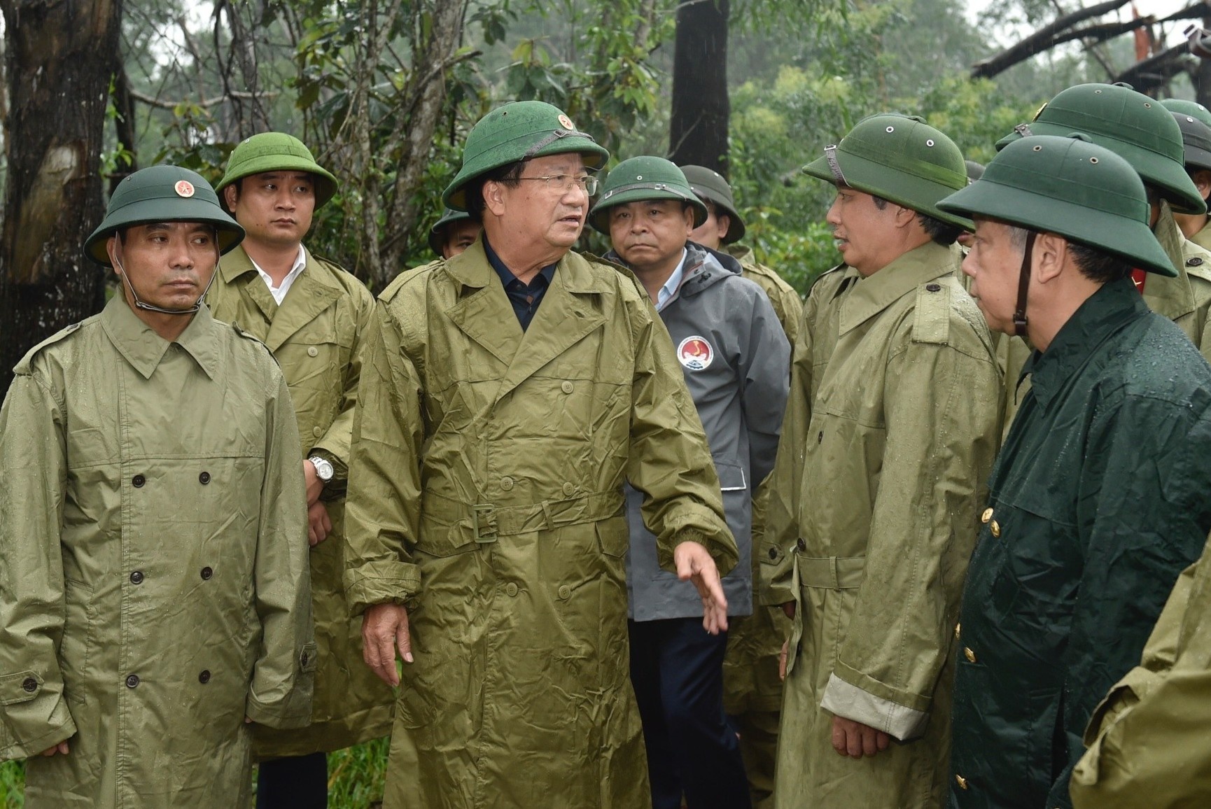 Huy dong toi da phuong tien tim nguoi mat tich o thuy dien Rao Trang 3 hinh anh