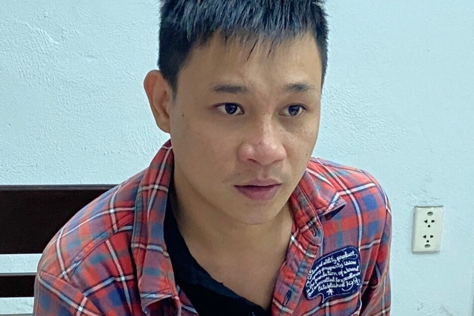 Chu doanh nghiep cam dau duong day ca do 10.000 ty hinh anh