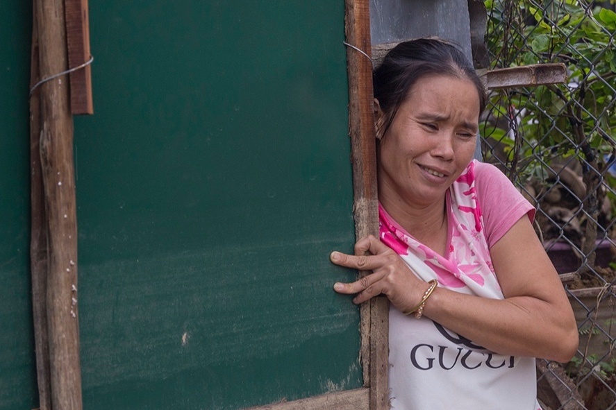 'Lu len nhanh qua, chung toi trang tay roi' hinh anh