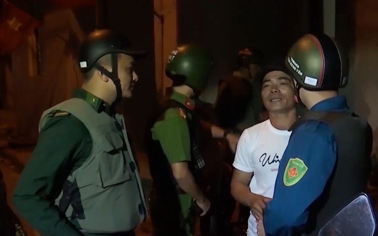 Da Nang ra quan xu ly o nhiem tieng on trong khu dan cu hinh anh