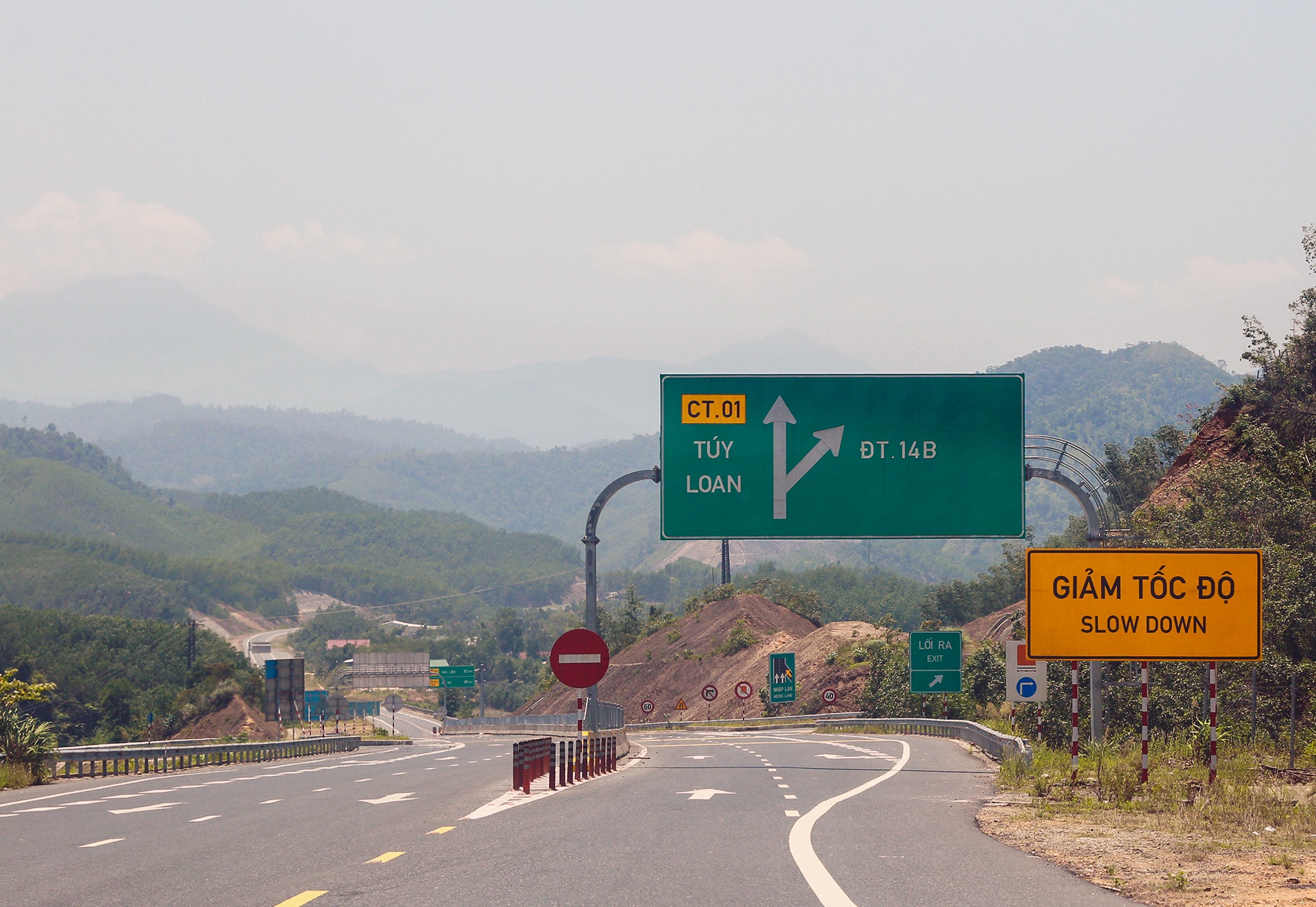 Cao toc La Son - Tuy Loan sap hoan thanh anh 9