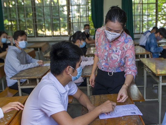 Da Nang cho hoc sinh nghi tu ngay 4/5 de phong, chong Covid-19 hinh anh