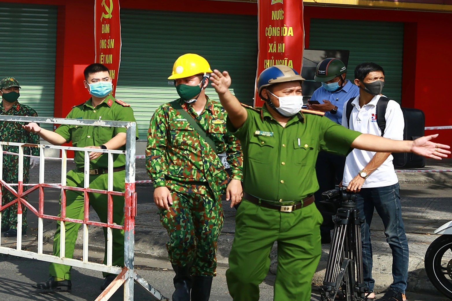 Lanh dao So Tu phap Da Nang la F1, ca don vi lam viec o nha hinh anh