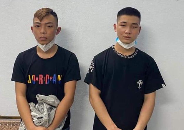 Bat 3 thanh nien cho vay nang lai, doi no thue hinh anh