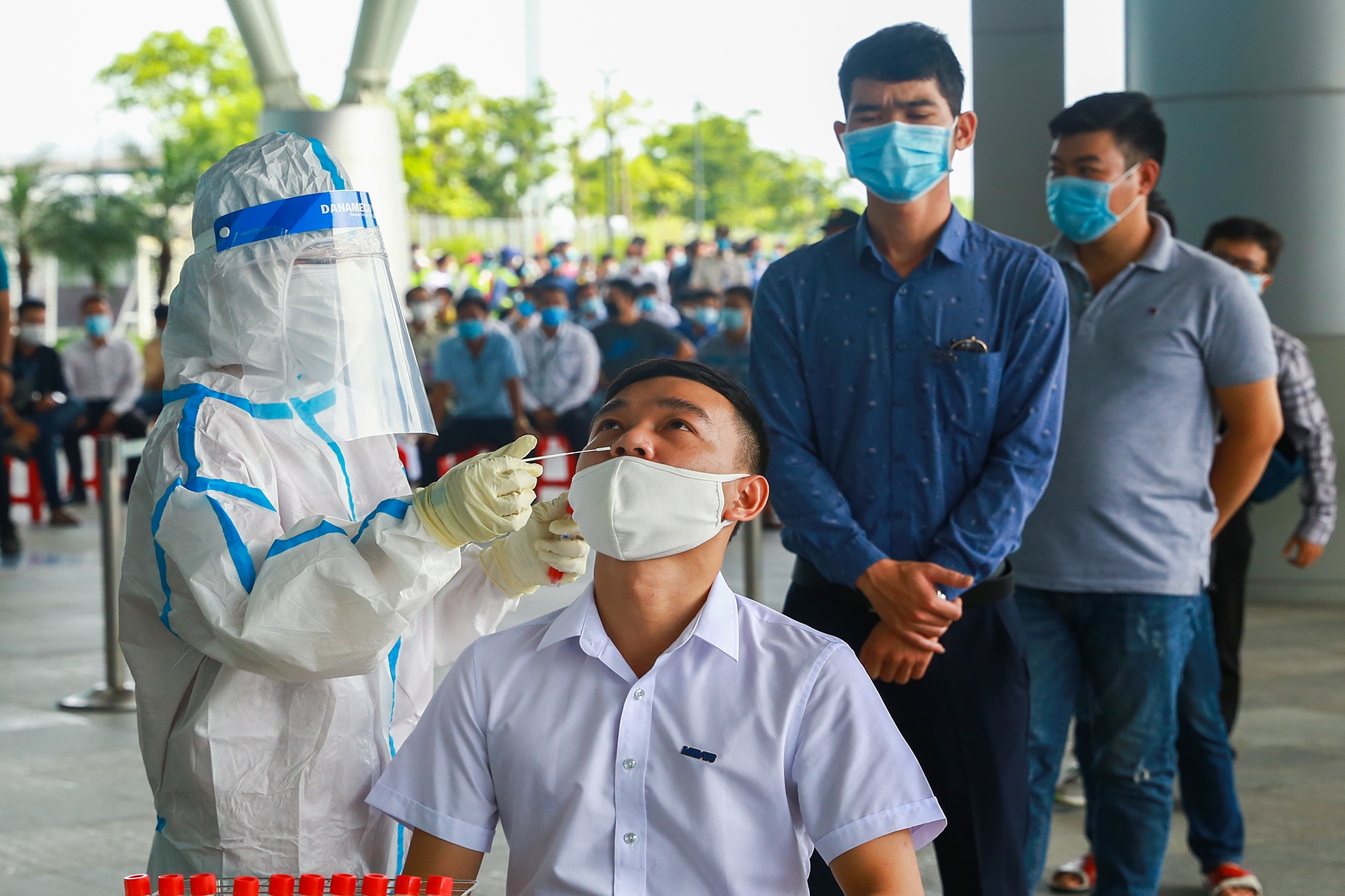 Chau be 7 tuoi o Da Nang mac Covid-19 anh 1