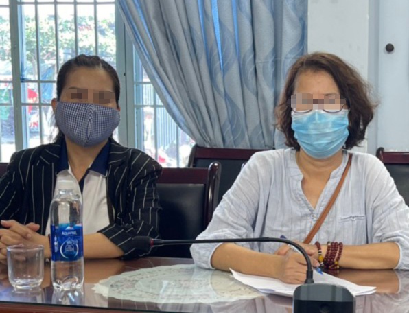 Hai phu nu bi phat 25 trieu dong vi dang thong tin sai ve khu cach ly hinh anh