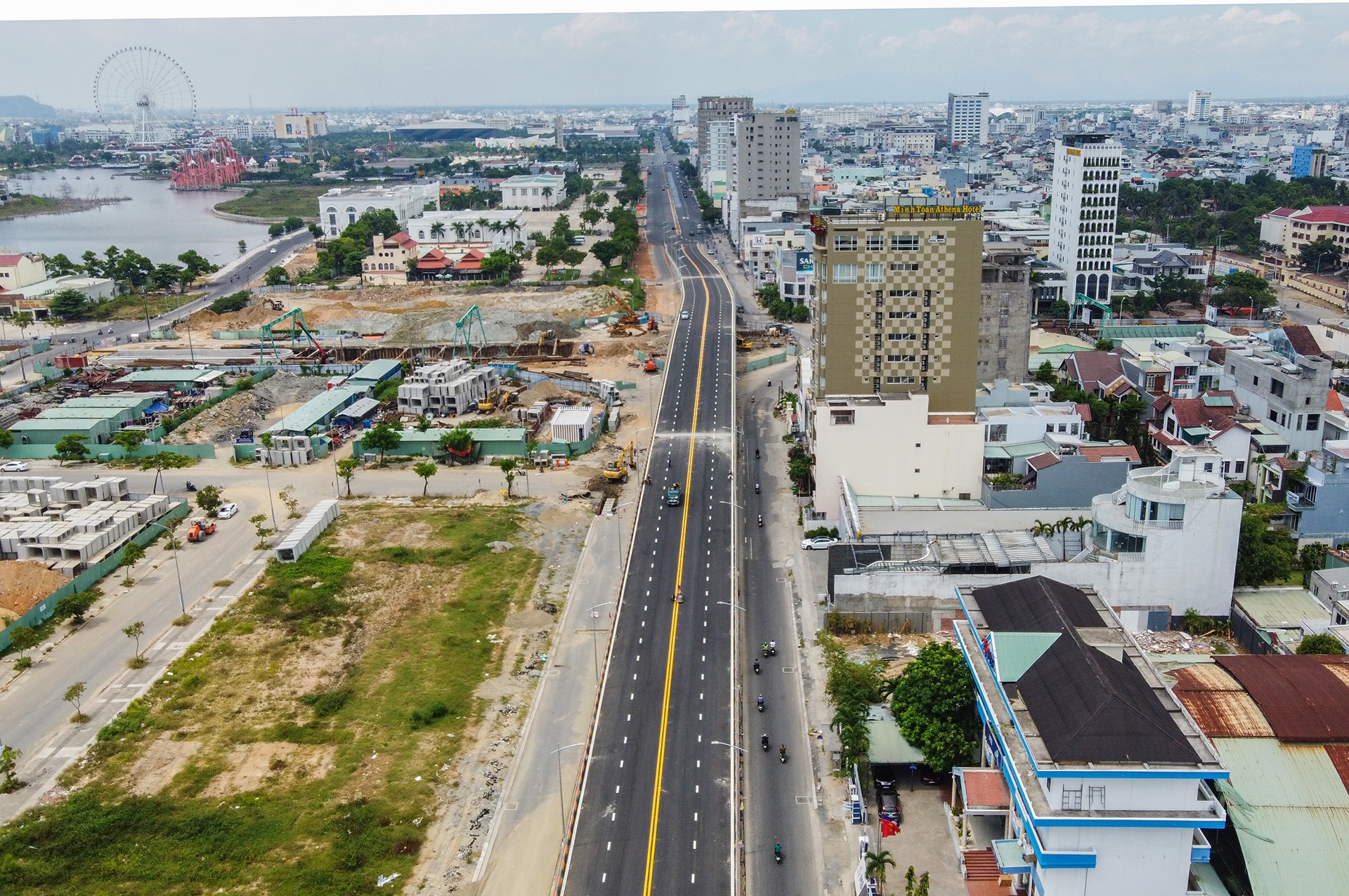 Thong xe cau vuot o Da Nang anh 7