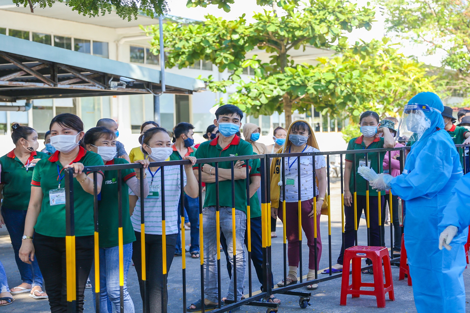 Cac doanh nghiep o Da Nang cong bo muc thuong Tet anh 1