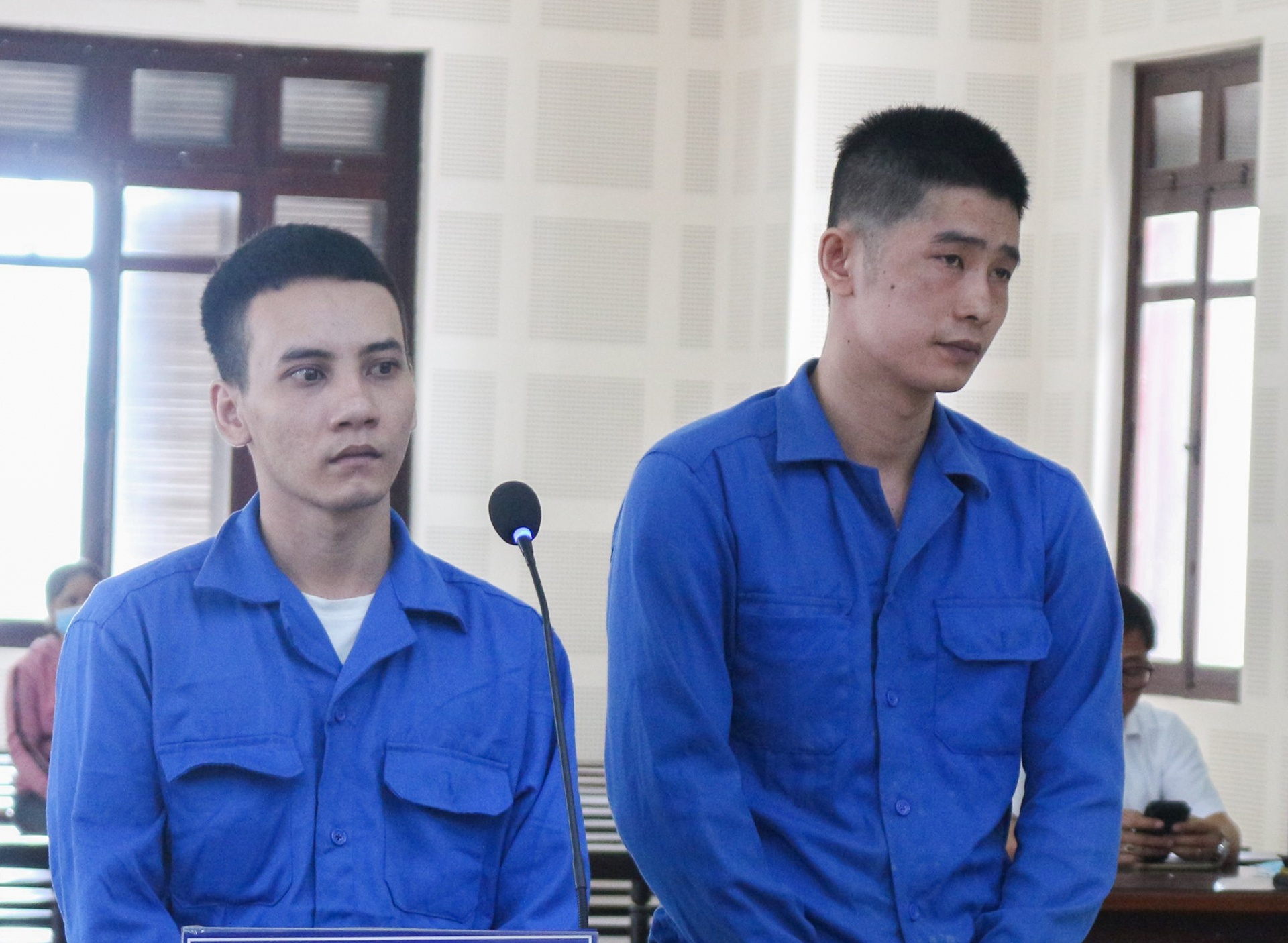 Hai thanh niên quê Quảng Nam lĩnh án vì mua ma túy ảnh 1 Hai thanh nien que Quang Nam linh an vi mua ma tuy anh 1