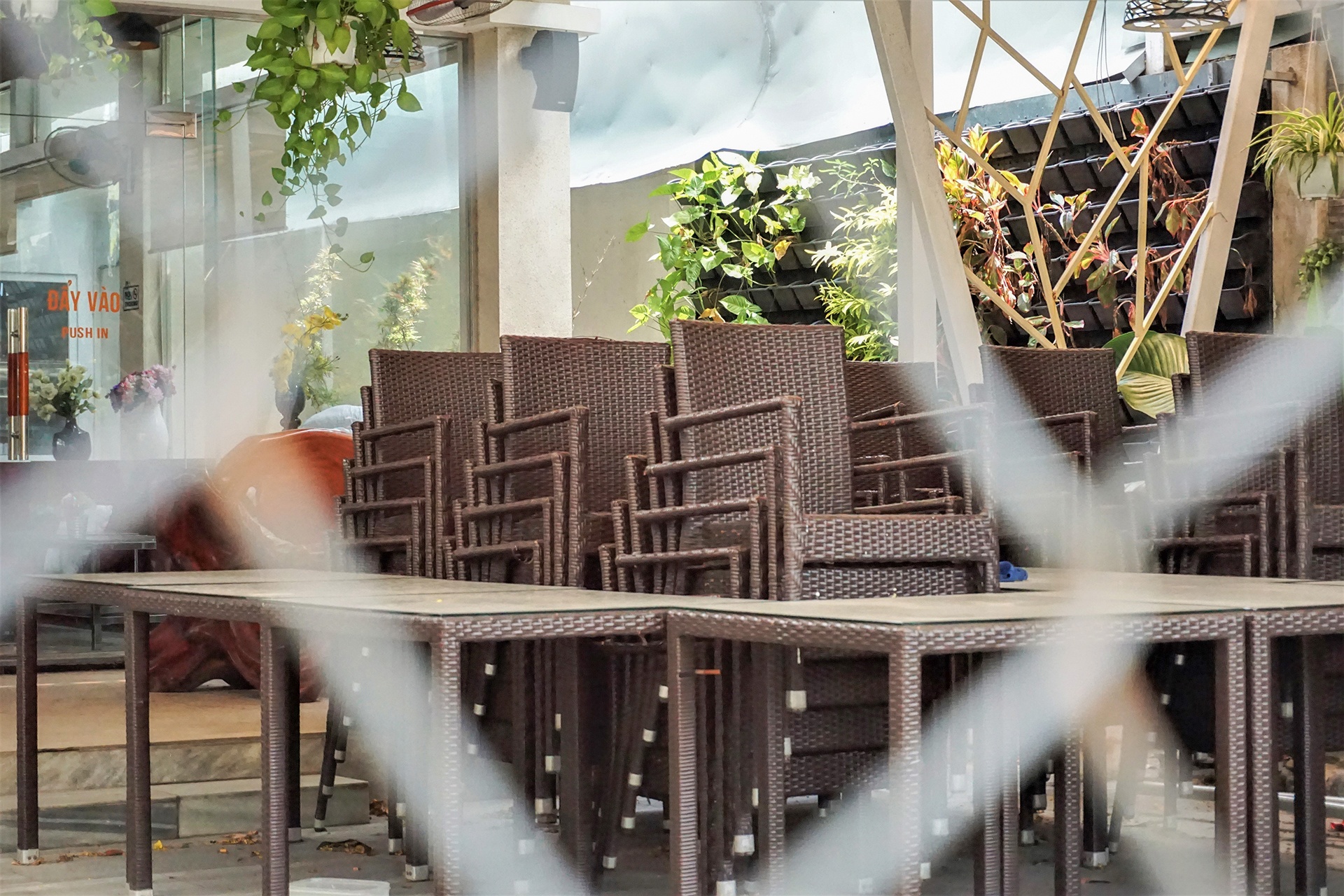 Quan xa dong cua do anh huong dich Covid-19 anh 6