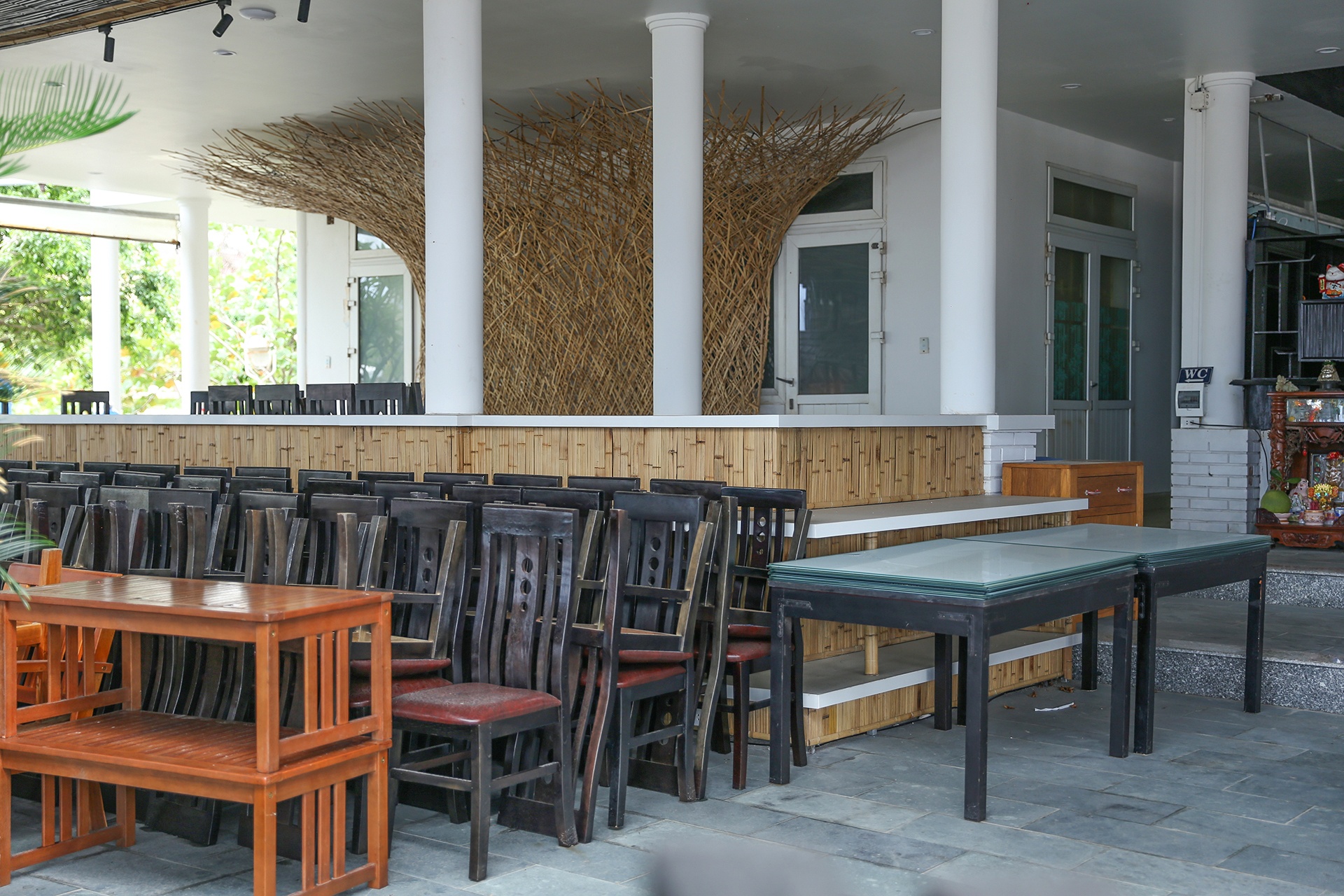 Quan xa dong cua do anh huong dich Covid-19 anh 7