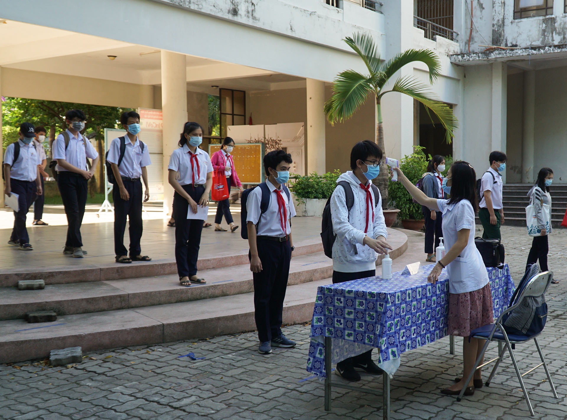 Hon 13.000 hoc sinh o Da Nang thi vao lop 10 anh 1