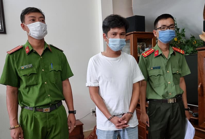 Khoi to 4 giam doc o Da Nang anh 1