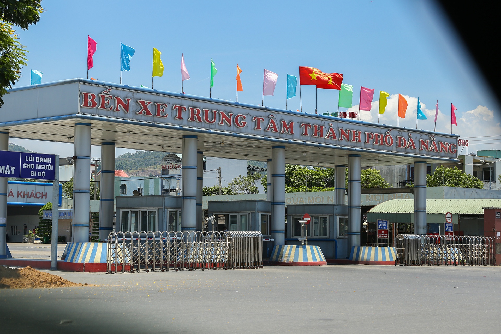 Da Nang khong tiep nhan xe cho khach tu vung co dich hinh anh