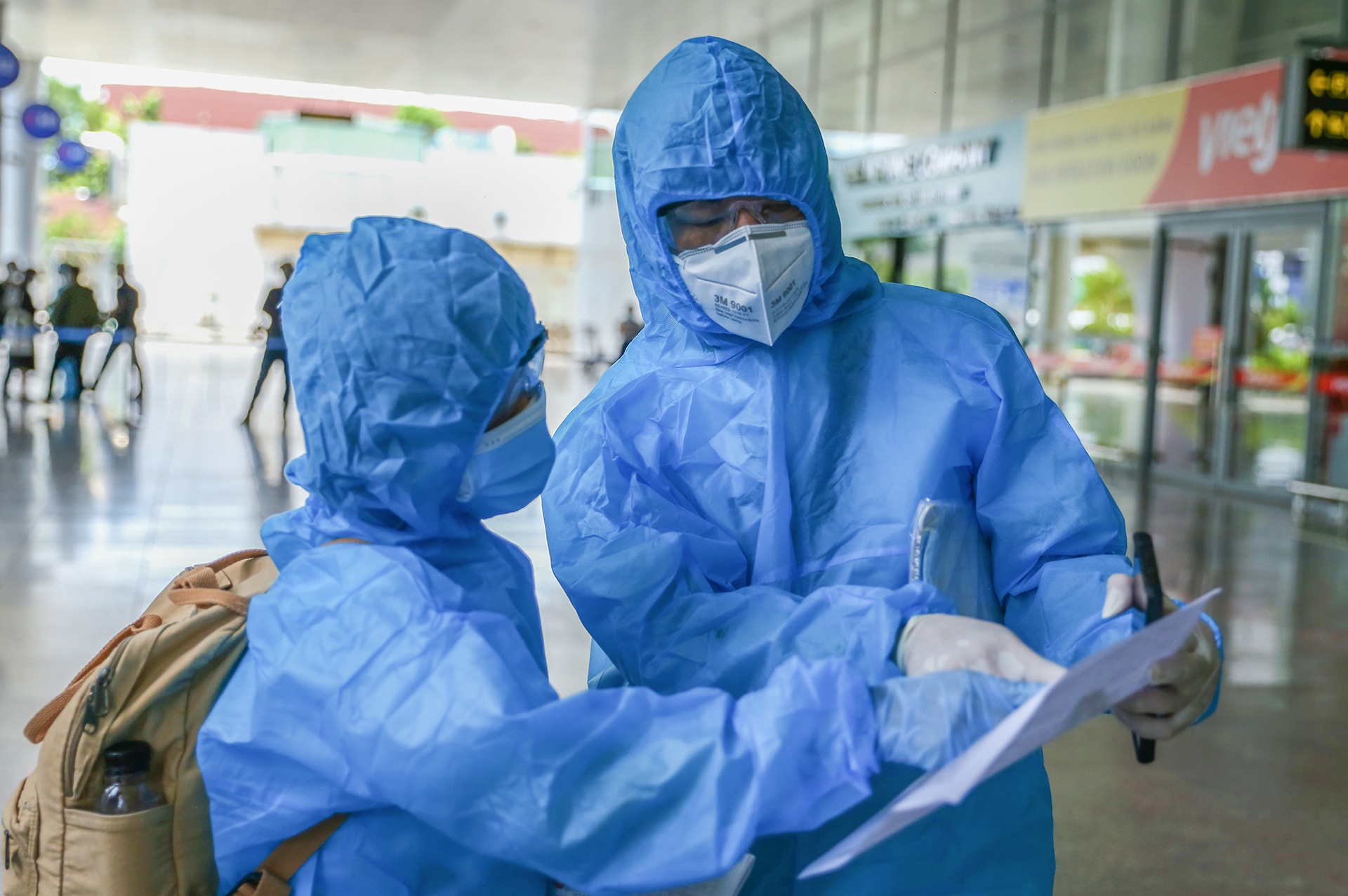 Da Nang yeu cau nguoi dan khong ra khoi nha anh 1