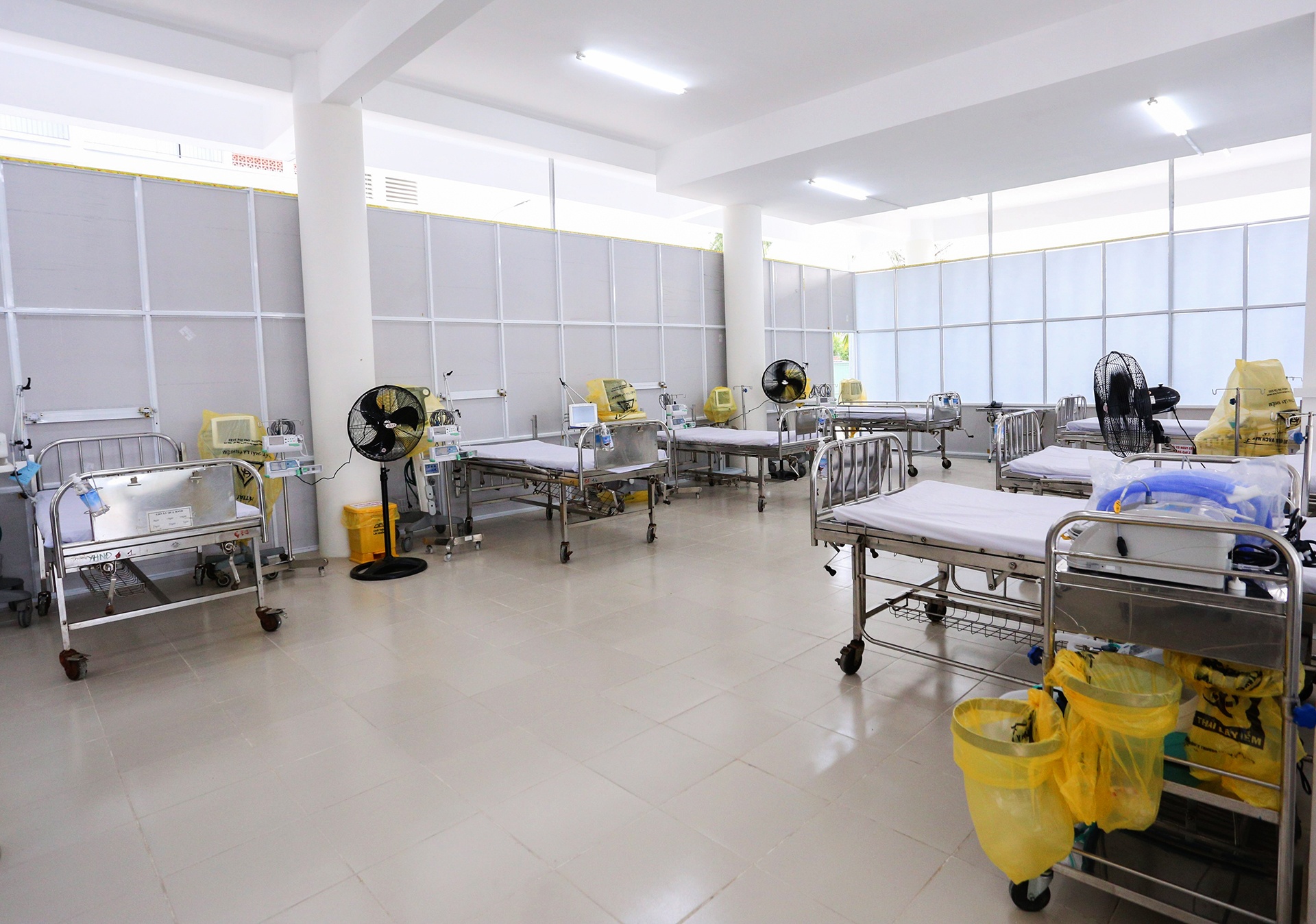 Benh vien da chien phia Tay Da Nang anh 3