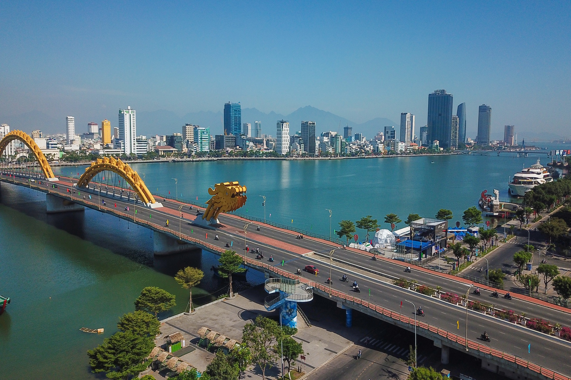 Da Nang yeu cau nguoi dan 'ai o dau thi o do' anh 1