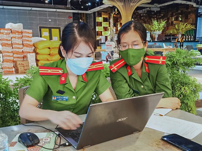 Cong an Da Nang mo 30 diem ban hang gia re cho nguoi dan anh 1