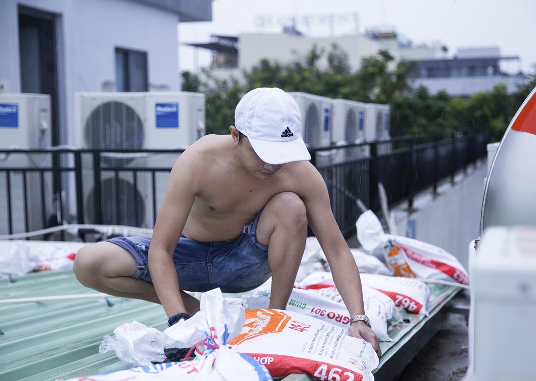 Da Nang tao dieu kien de nguoi dan gia co nha cua ung pho bao Conson hinh anh