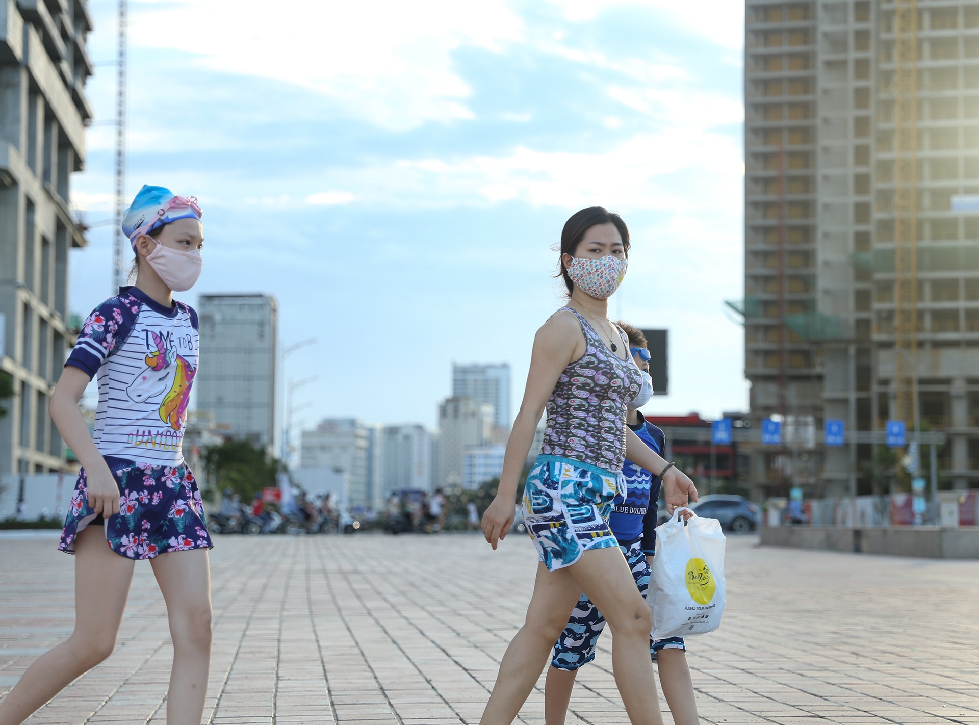 Da Nang noi long gian cach anh 1