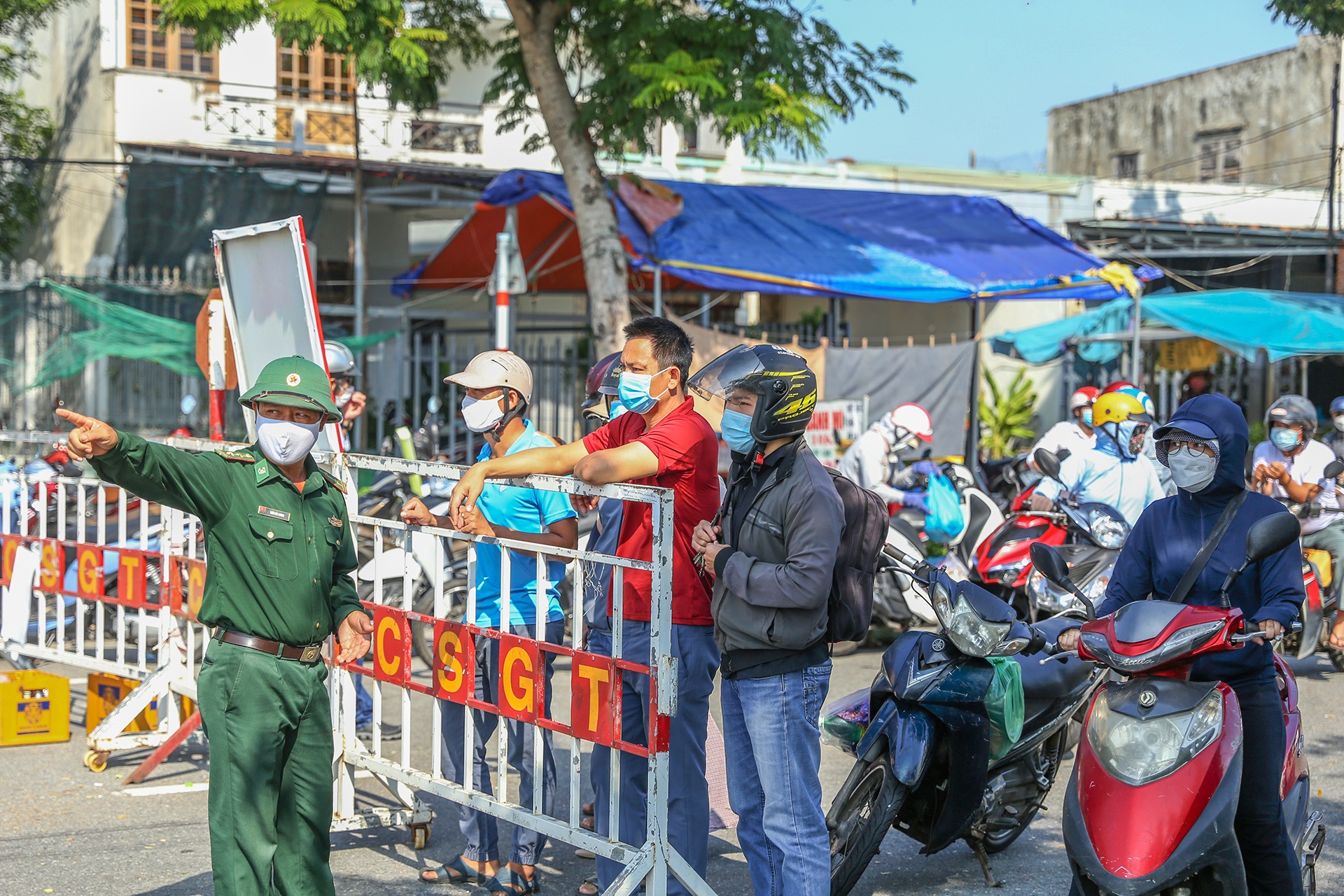 Doanh nghiep thieu hut lao dong anh 2