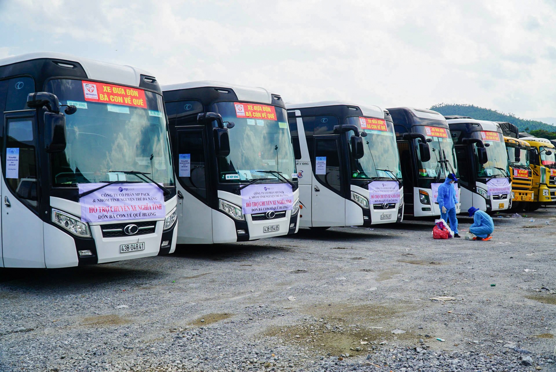 Bo tri oto cho nguoi dan ve que anh 1