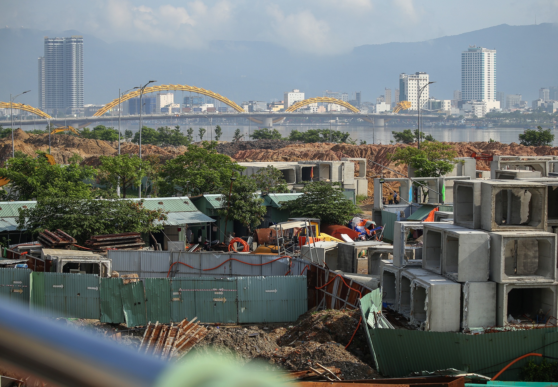 Da Nang tang truong am hinh anh