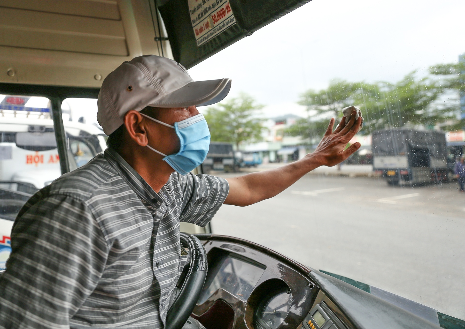 Ben xe o Da Nang vang tanh trong ngay dau hoat dong anh 7