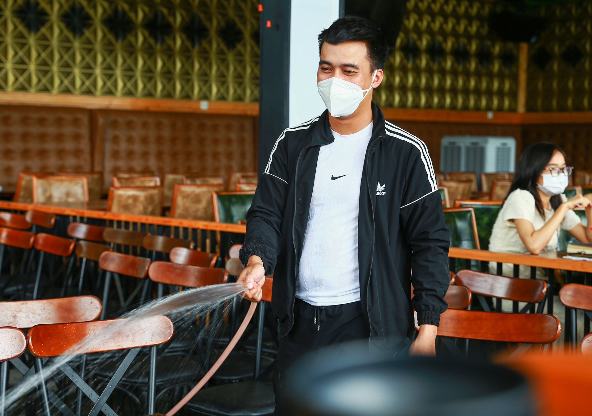 Quan xa o Da Nang san sang phuc vu thuc khach vao sang mai anh 3