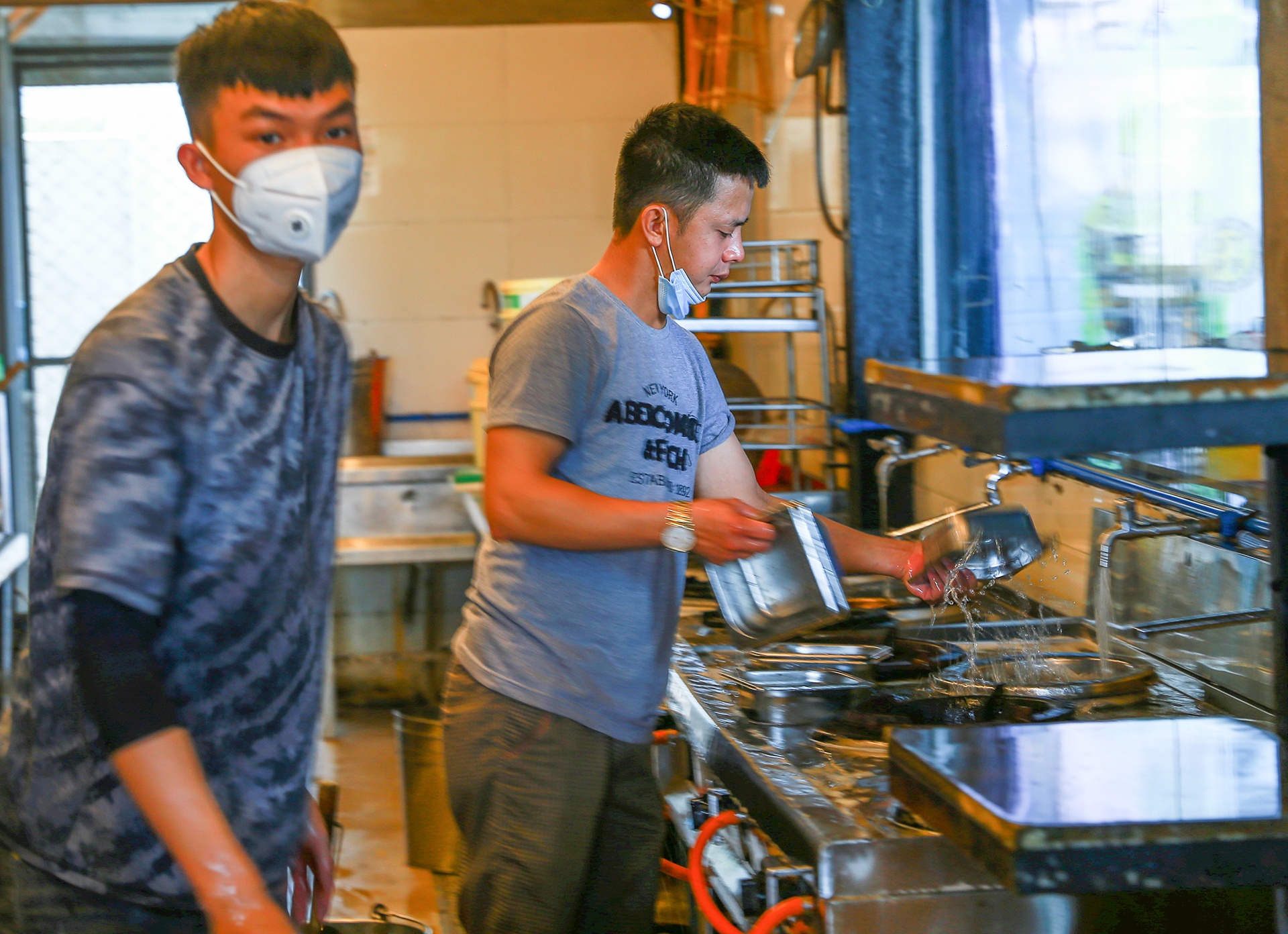 Quan xa o Da Nang san sang phuc vu thuc khach vao sang mai anh 8