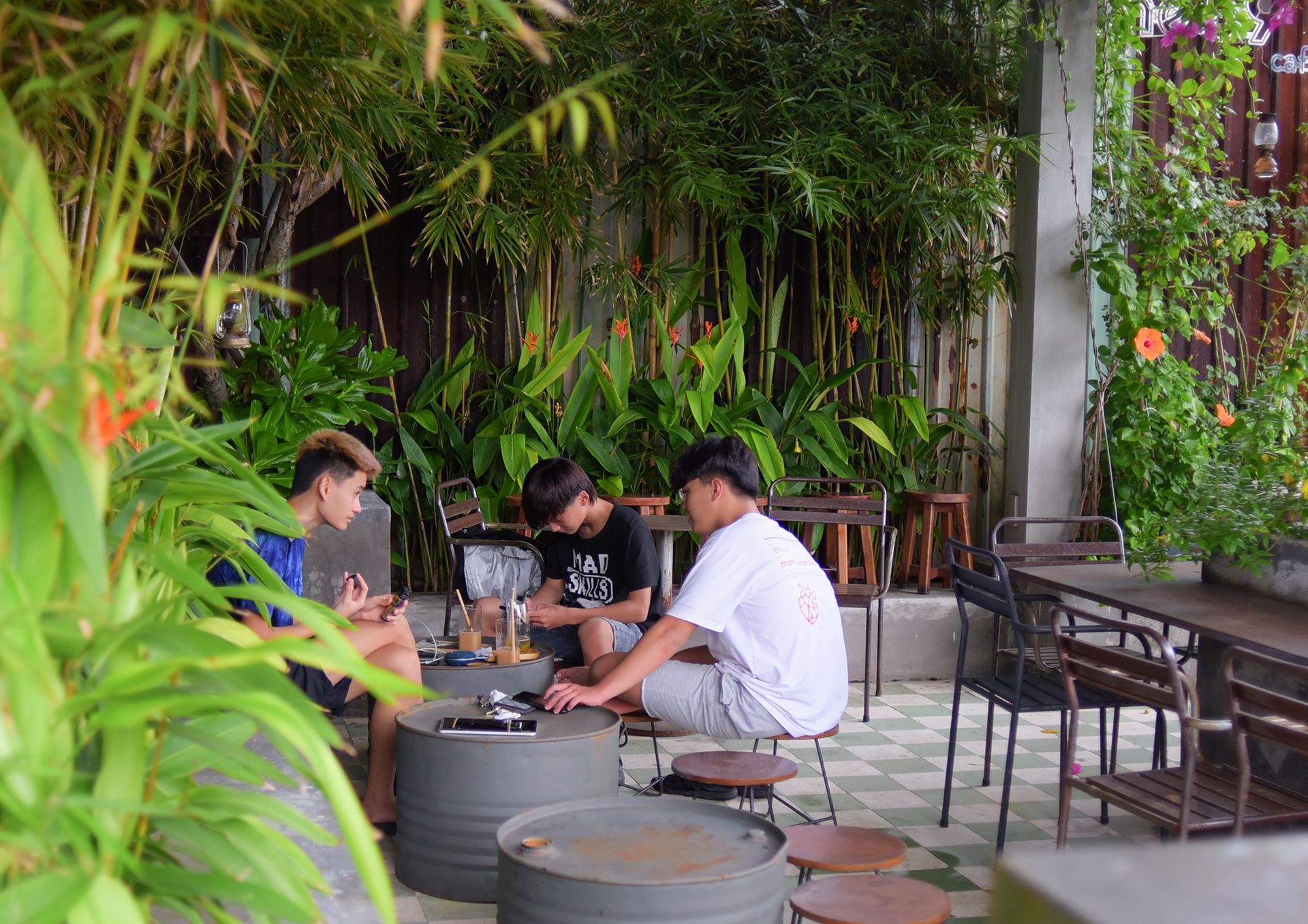 Quan ca phe o Da Nang dong khach anh 9