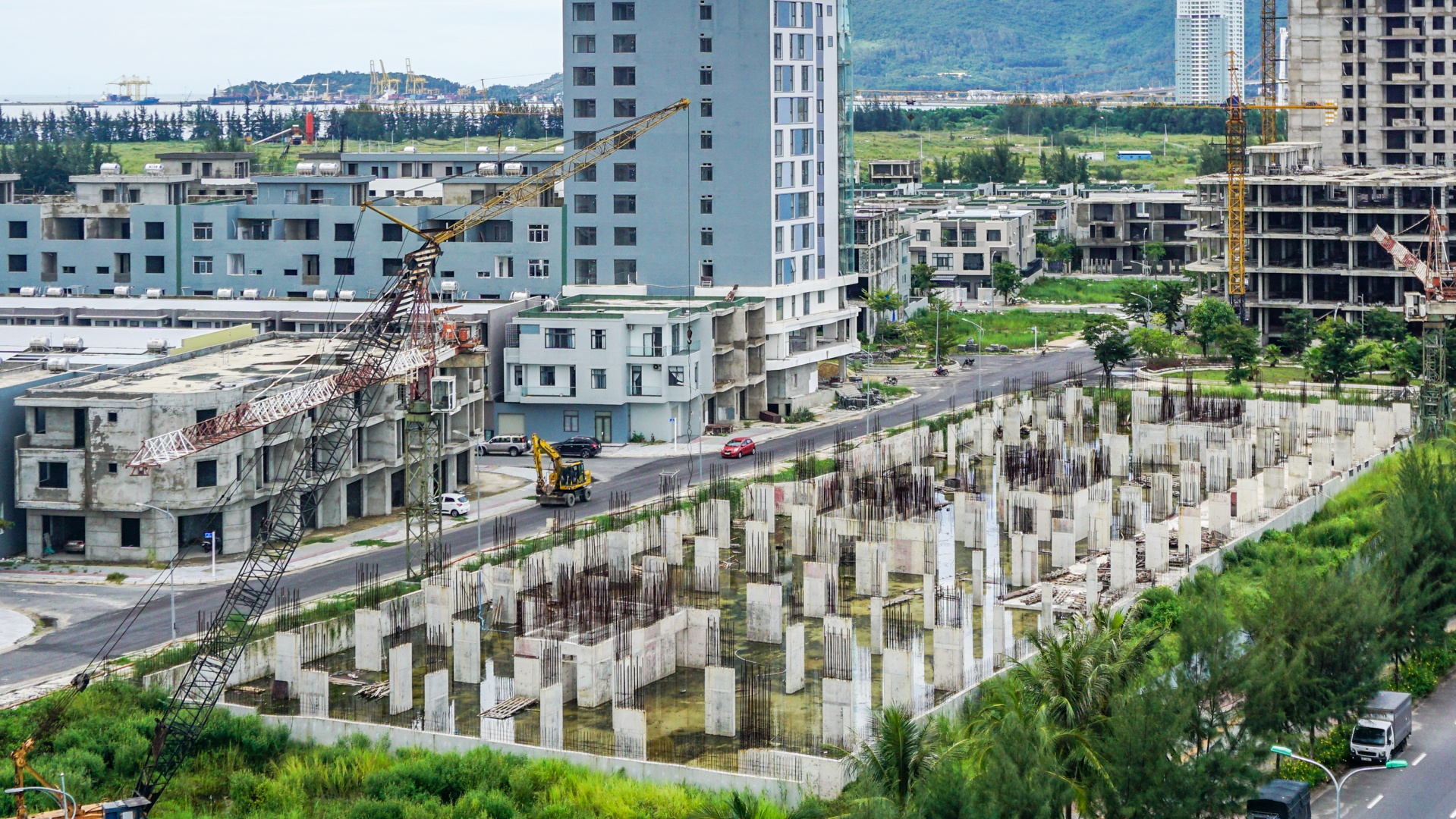 Khu do thi quoc te Da Phuoc bo hoang anh 6