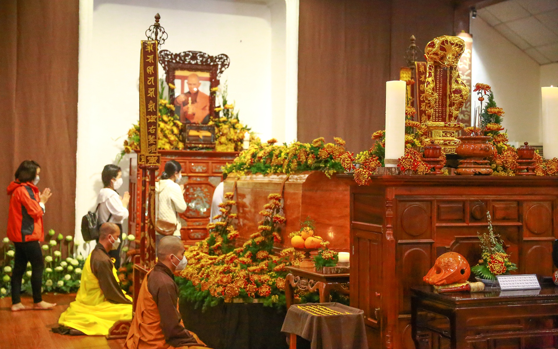 Tam tang thien su Thich Nhat Hanh anh 2