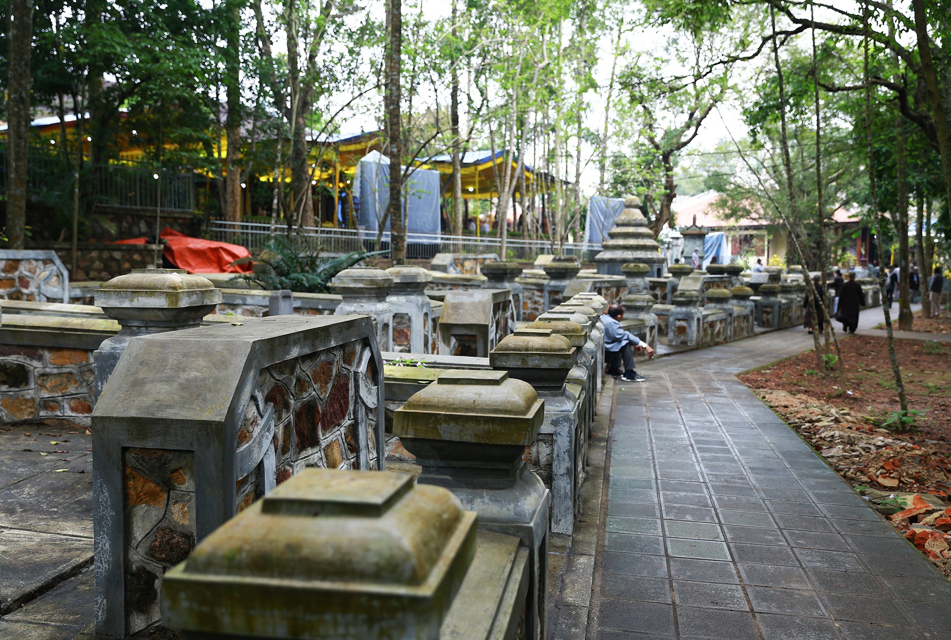 Thien su Thich Nhat Hanh vien tich anh 5