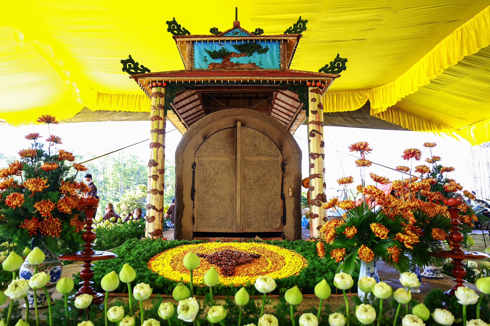 Dai hoa tang thien su Thich Nhat Hanh hinh anh