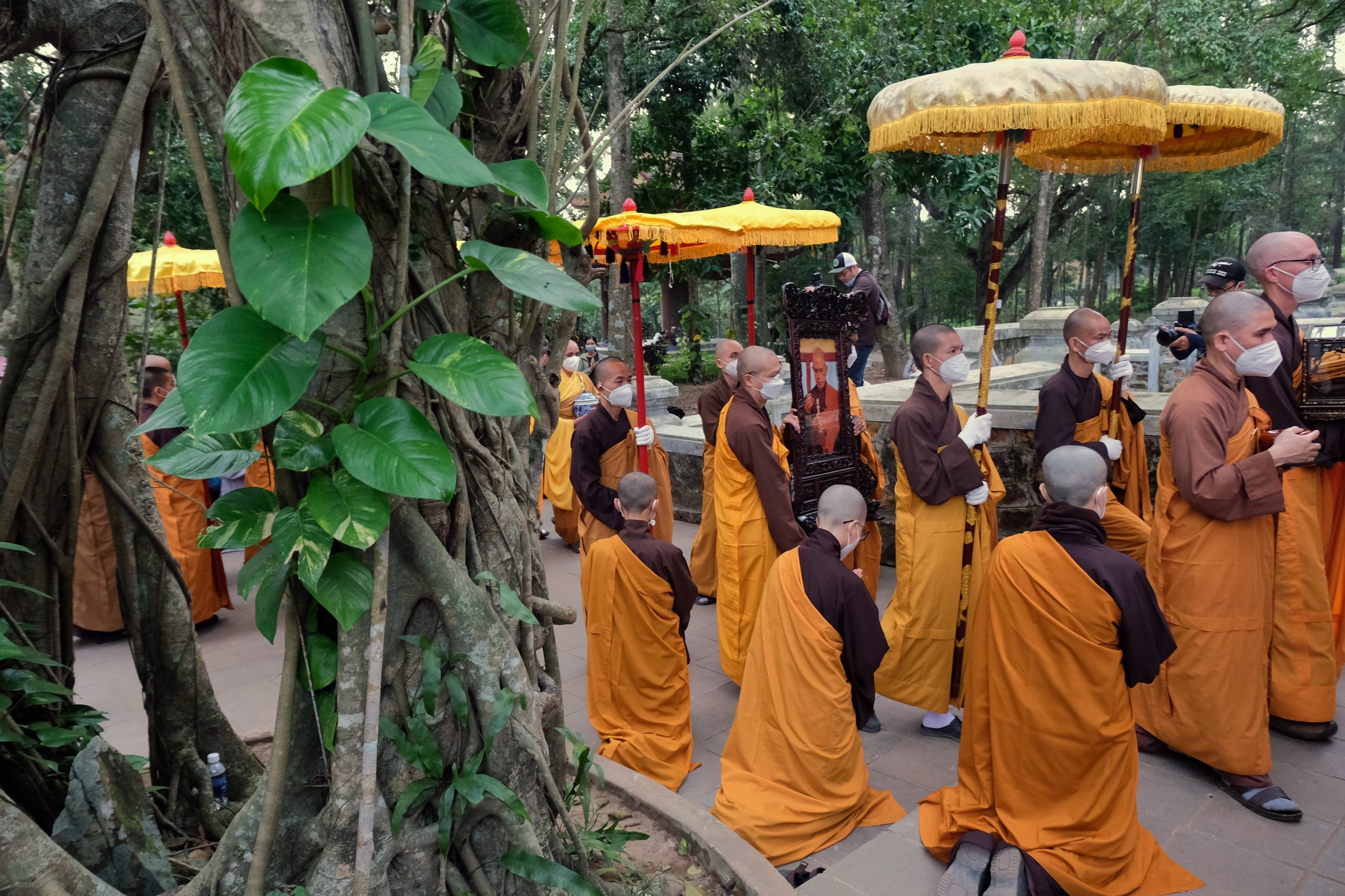 le tam tang thien su Thich Nhat Hanh anh 7