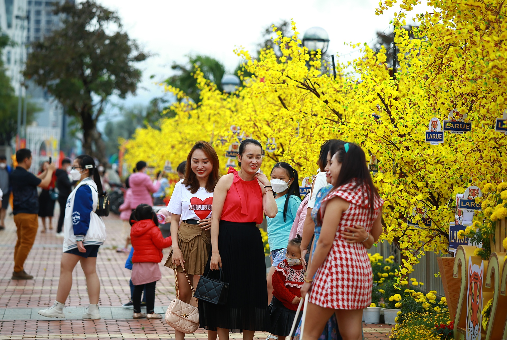 Khach du lich den Da Nang anh 1