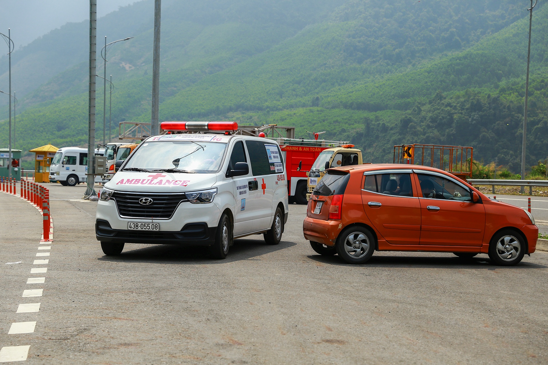 Tuyen duong 11.000 ty dong noi Hue - Da Nang duoc khai thac anh 12