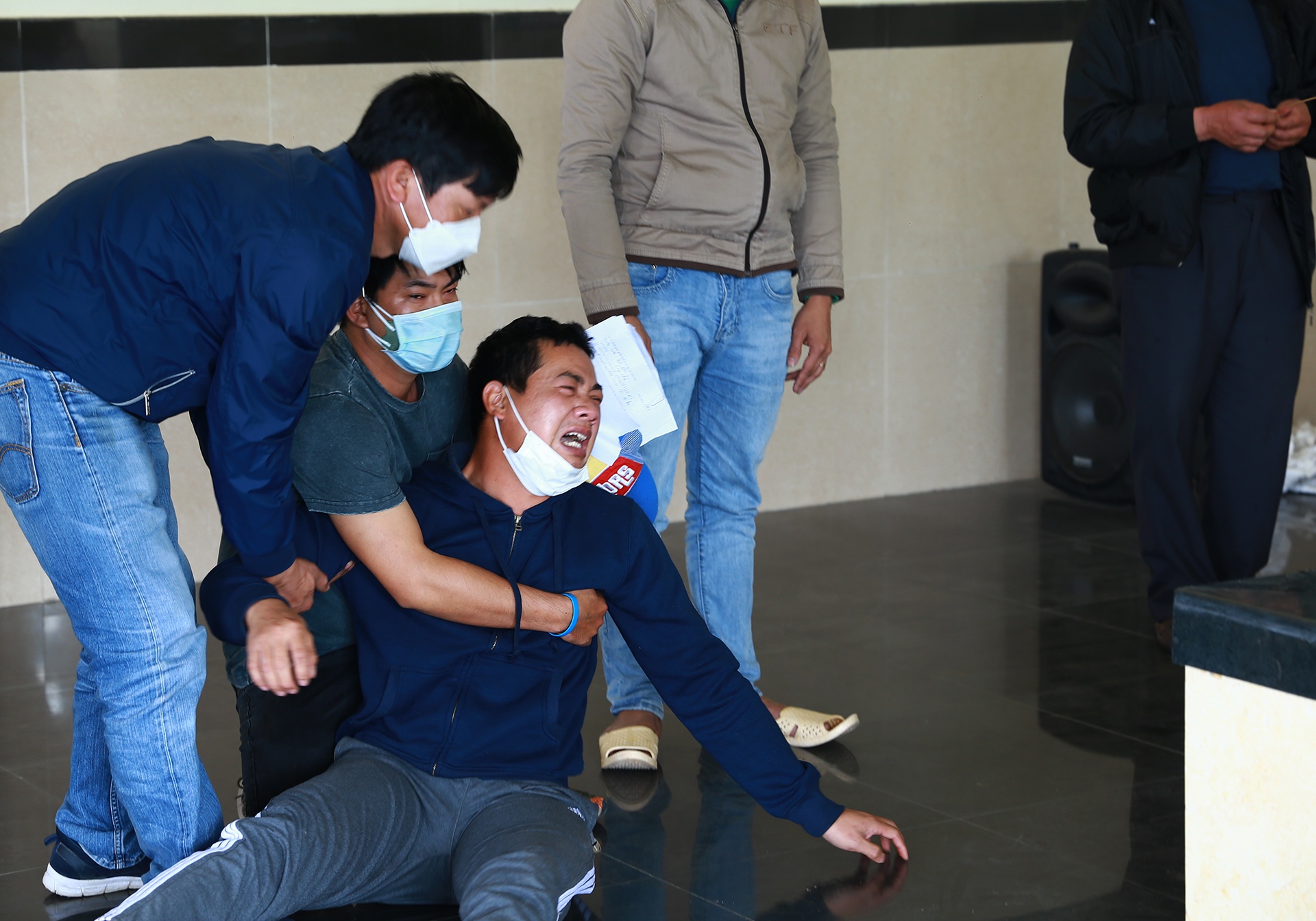 Cano lat khien 15 nguoi tu vong anh 4