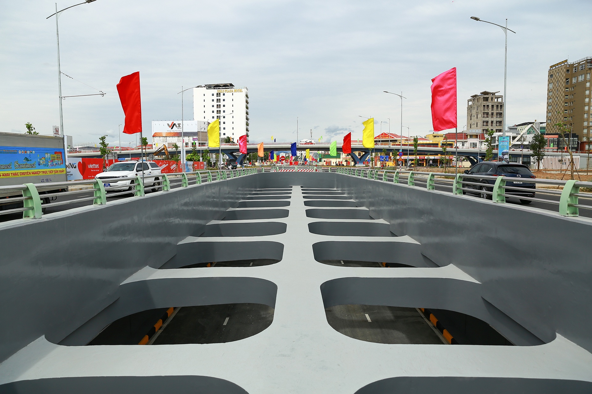 Nut giao thong 3 tang o Da Nang duoc dua vao su dung anh 6