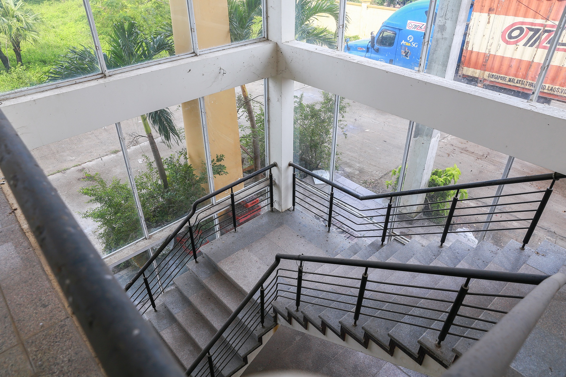 Ban ben xe Da Nang anh 9