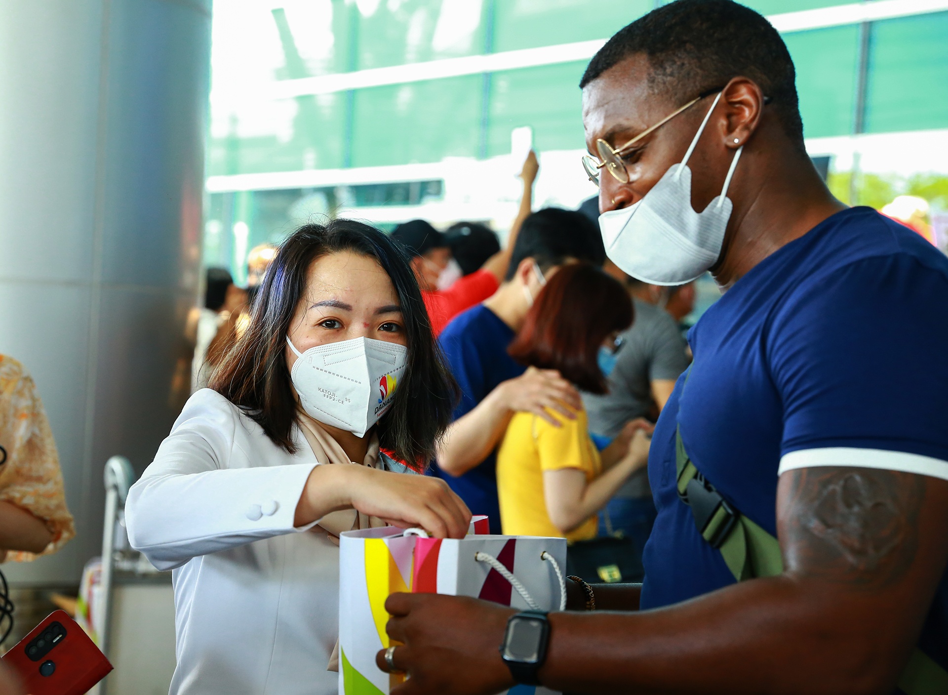 Hon 300 khach quoc te den Da Nang anh 6