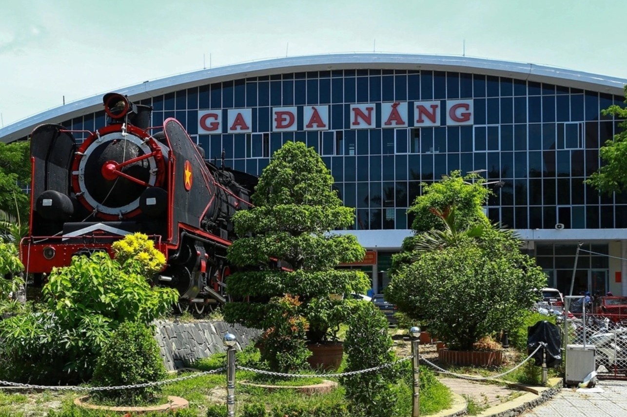 Can canh nha ga hon 100 tuoi du kien doi khoi noi thanh Da Nang hinh anh