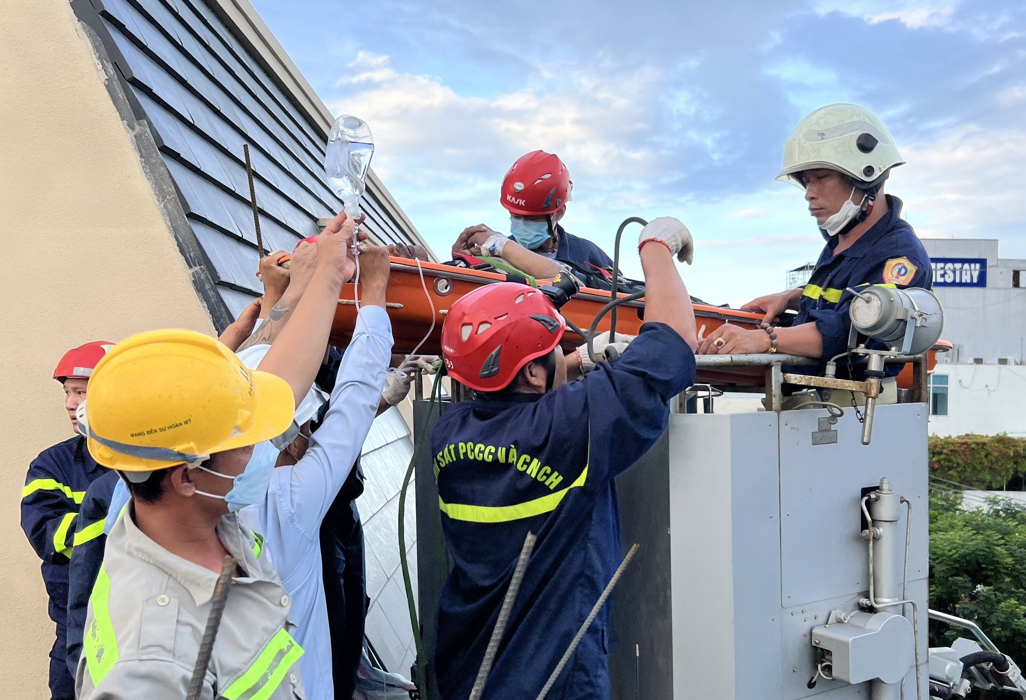 Cong an vao cuoc vu gay can phun be tong lam 2 nguoi chet o Da Nang hinh anh