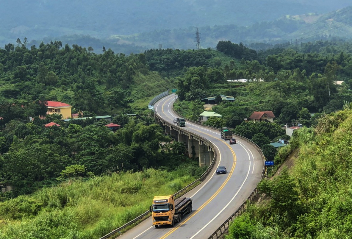 Muc phi ETC tren tuyen cao toc Noi Bai - Lao Cai len den gan 1,2 trieu hinh anh